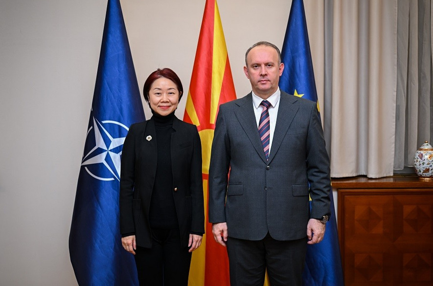 Гаши на средбата со амбасадорката на Кина: Тајван е недделив дел од кинеската територија