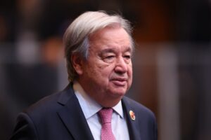 Генералниот секретар на ОН: Шокиран сум од насилството и прекумерната употреба на сила од страна на иранските власти