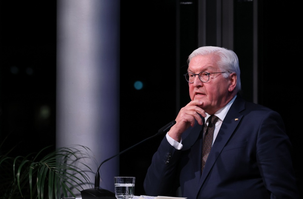 Германскиот претседател жестоко го нападна Трамп: „Тој го претвора светот во дувло на разбојници“