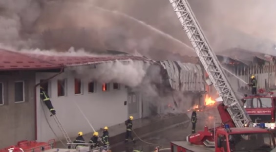 Големиот пожар во Нови Пазаре локализиран