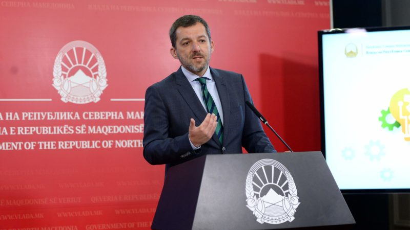 Деспотовски: Доста ни е од лагите на сегашното раководство на СДСМ, барам јавно извинување