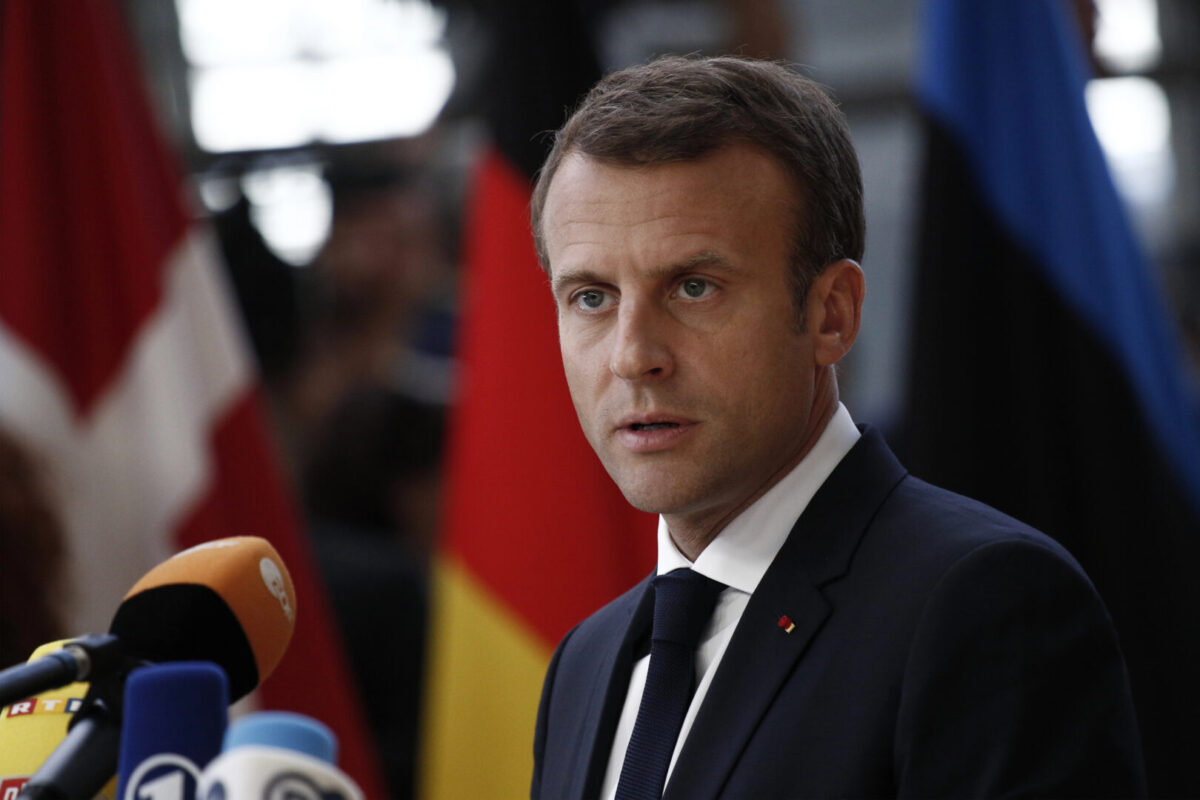 Макрон: Франција има потреба од систем како „Орешник“