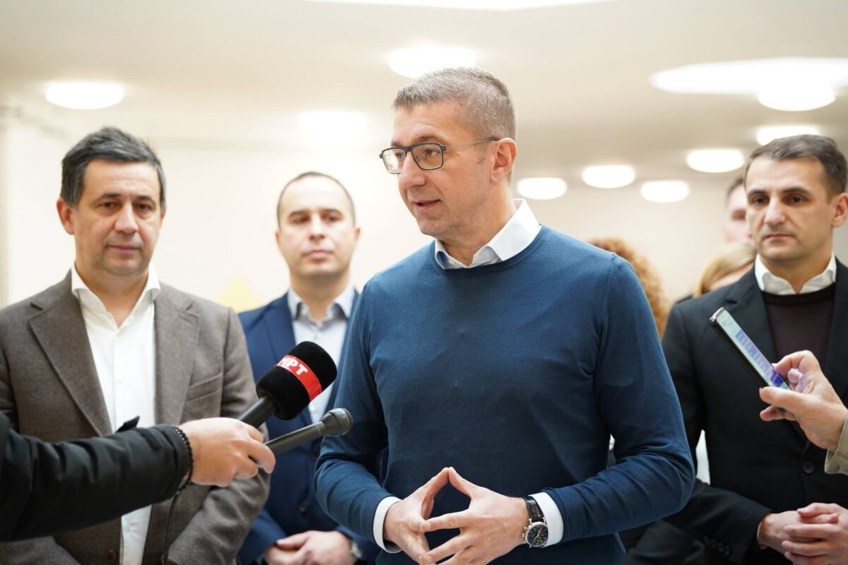 Мицкоски му одговори на Филипче: Имаме незрела, безидејна и неодговорна опозиција