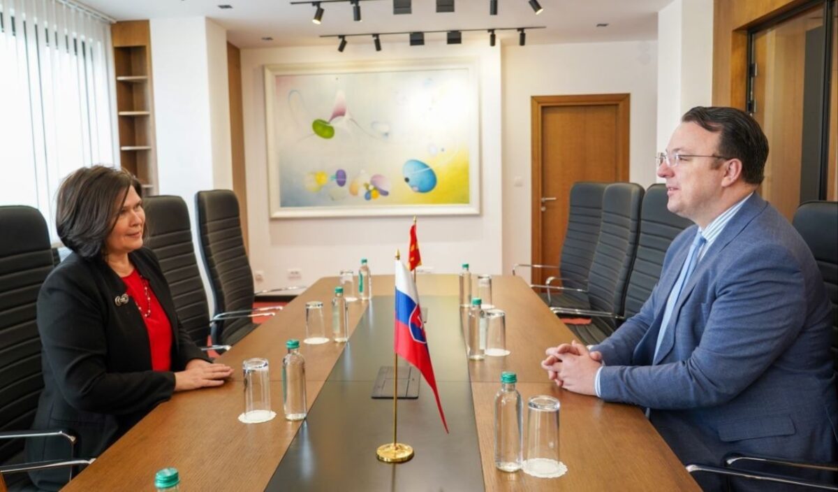 Николоски-Хрицова: Од март нова авиолинија Охрид – Братислава, ќе ги зголемиме економските и туристички врски меѓу двете земји