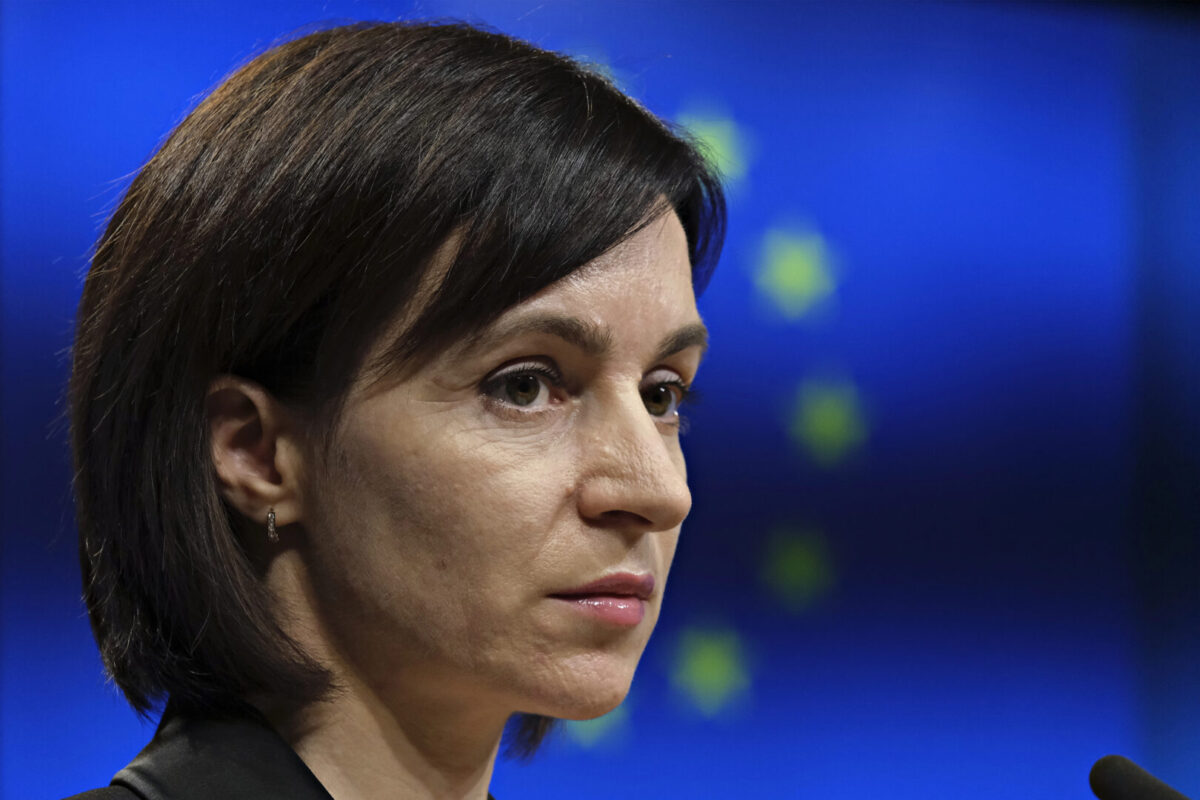 Претседателката на Молдавија: На референдум би гласала за обединување со Романија