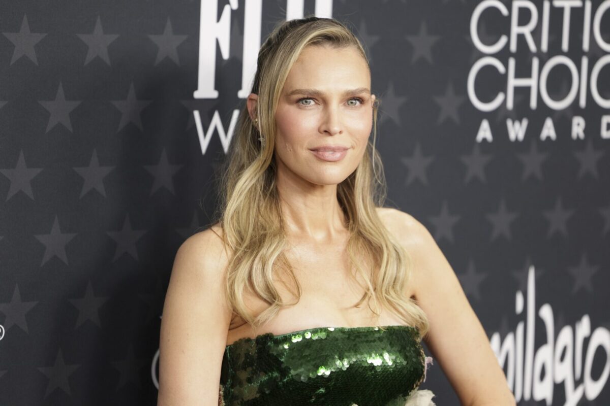 Сара Фостер имала непријатен состанок со Клуни кога била 19-годишна: „Ми изгледаше како дедо“