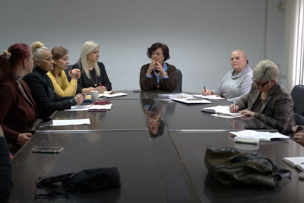 Стаменкоска Трајкоска: Создаваме еднакви можности и подобра иднина за сите ученици