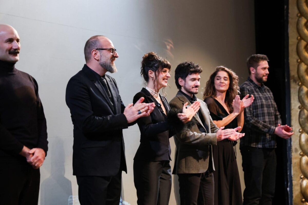 Тивко, но длабоко емотивно патување: „Приказната за Силјан“ премиерно во Скопје