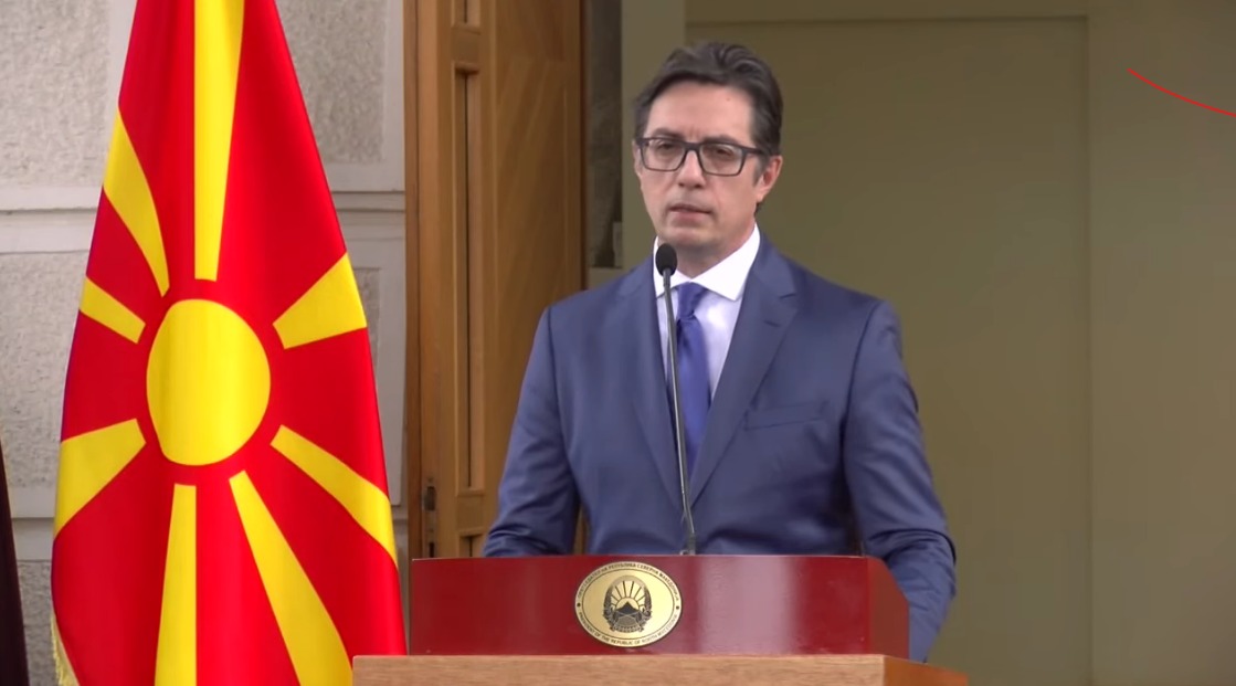 Уставниот суд веќе ја потврди законитоста на одлуките за вонредната состојба, му одговори Пендаровски на премиерот Мицкоски