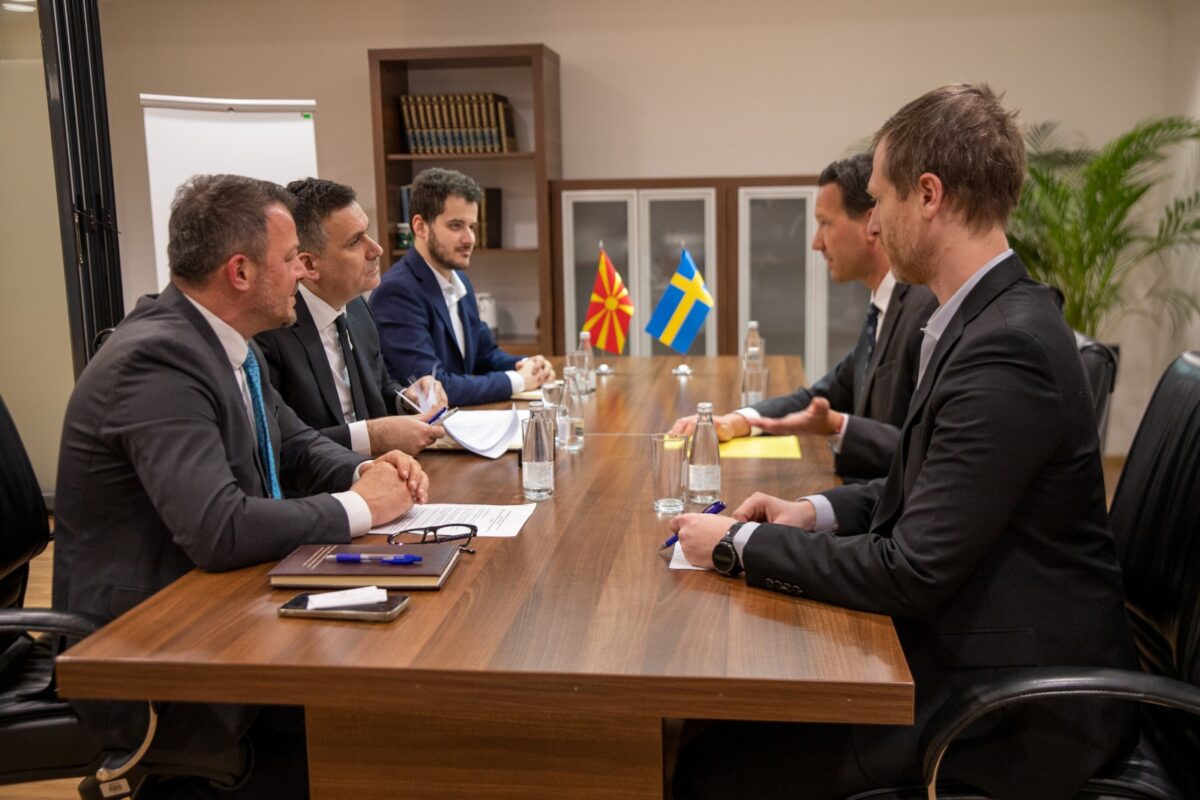 Хоџа–Солстром: Шведска, клучен партнер во еколошките реформи