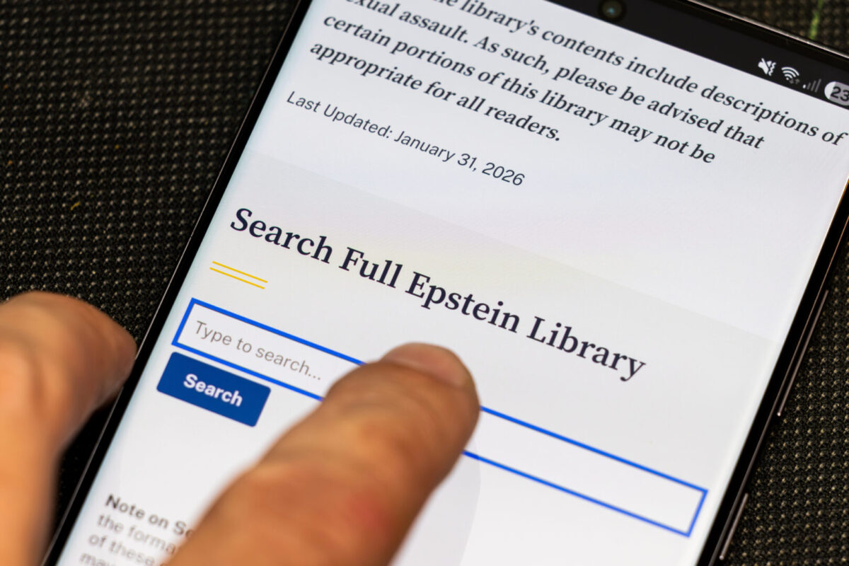 Братот на Џефри Епстин: Убиен е, знаеше премногу, наскоро се’ ќе биде откриено