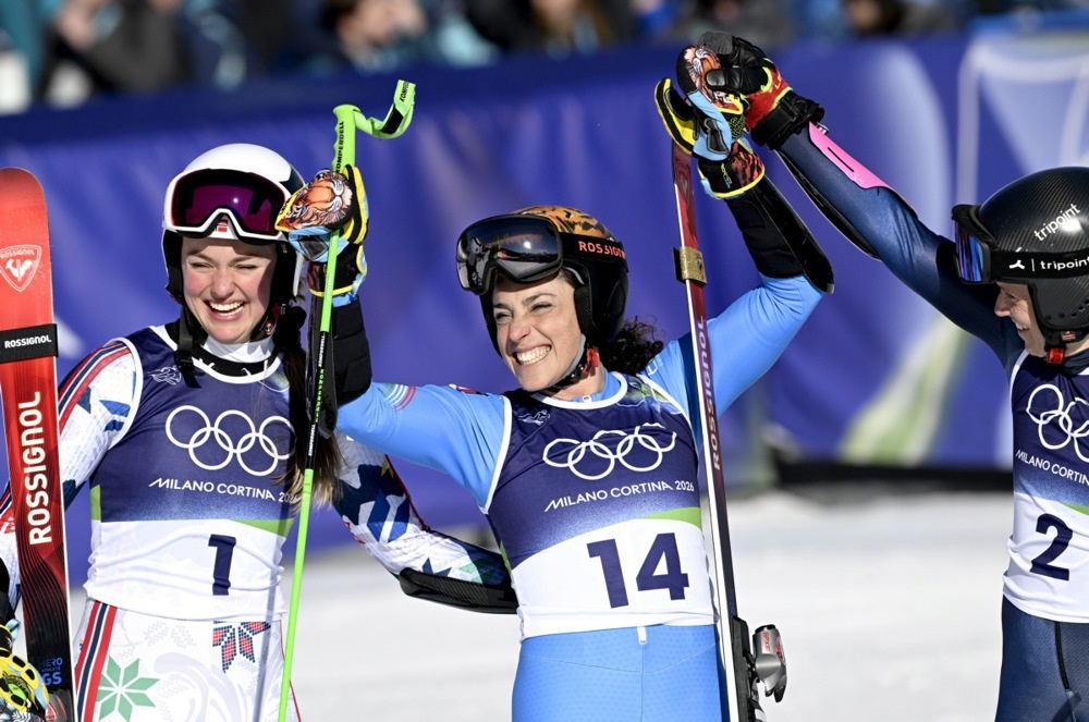 Брињоне златна во велеслалом, Хектор и Стјернесунд го поделија среброто