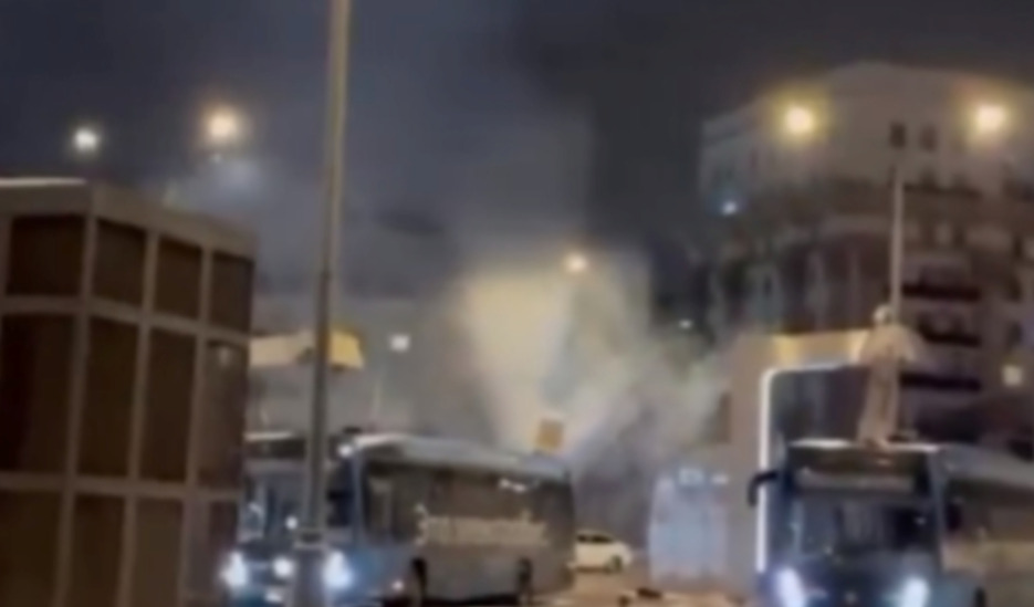 (Видео) Бомбашки напад во Москва: Убиен полицаец, двајца повредени