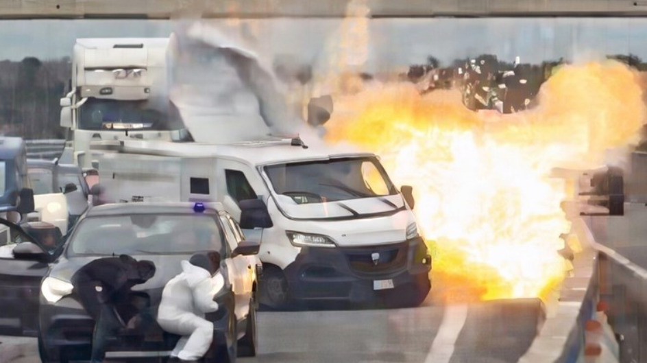 (Видео) Нови детали за филмскиот напад во Италија: Разбојниците се преправале дека се полицајци