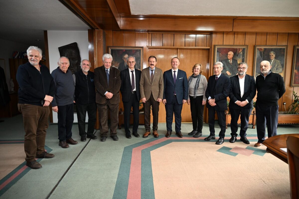 Гаши на работна средба во МАНУ