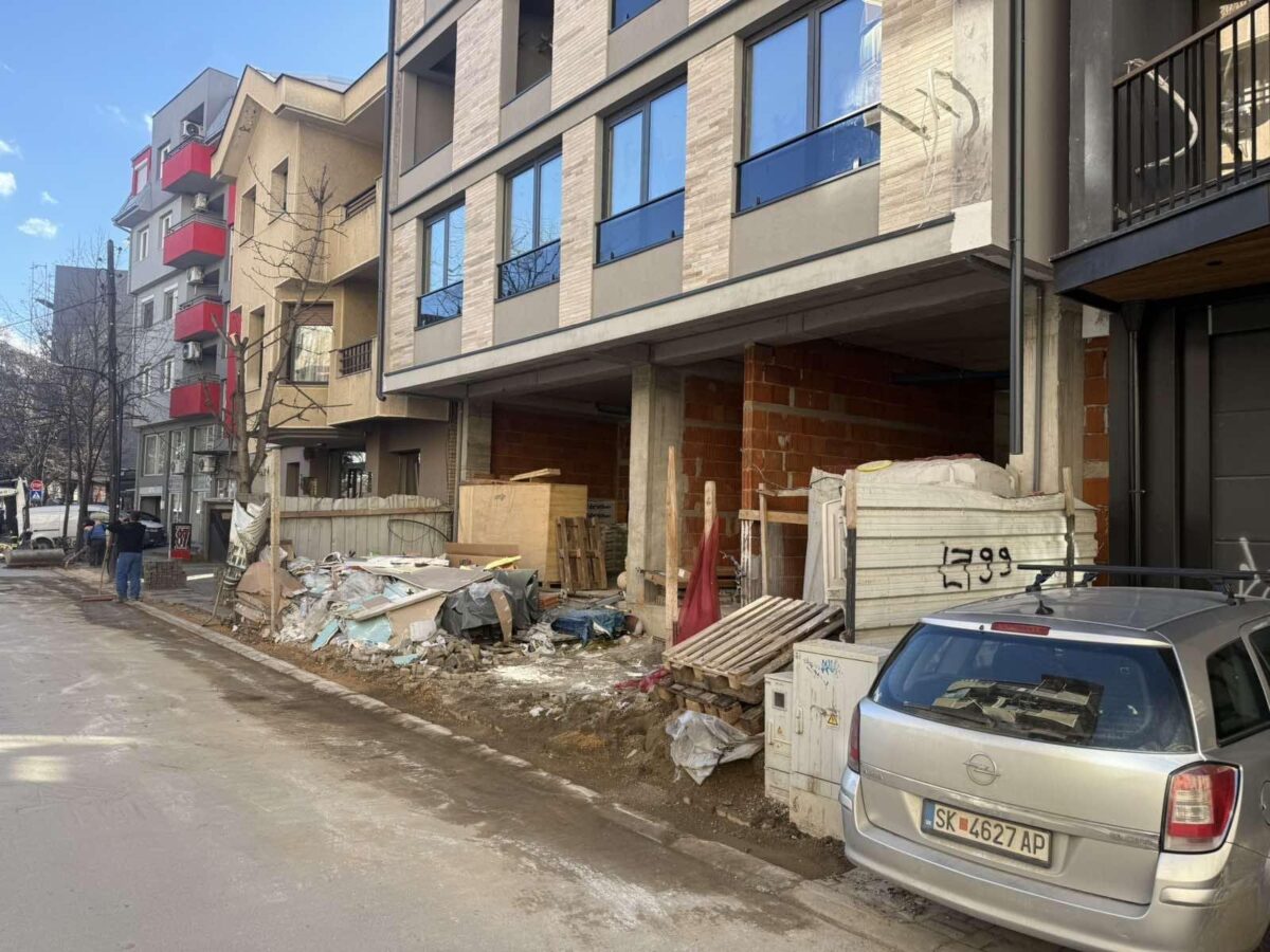 Казни за четири градилишта во Центар, нулта толеранција за прекршување на прописите, порача Герасимовски