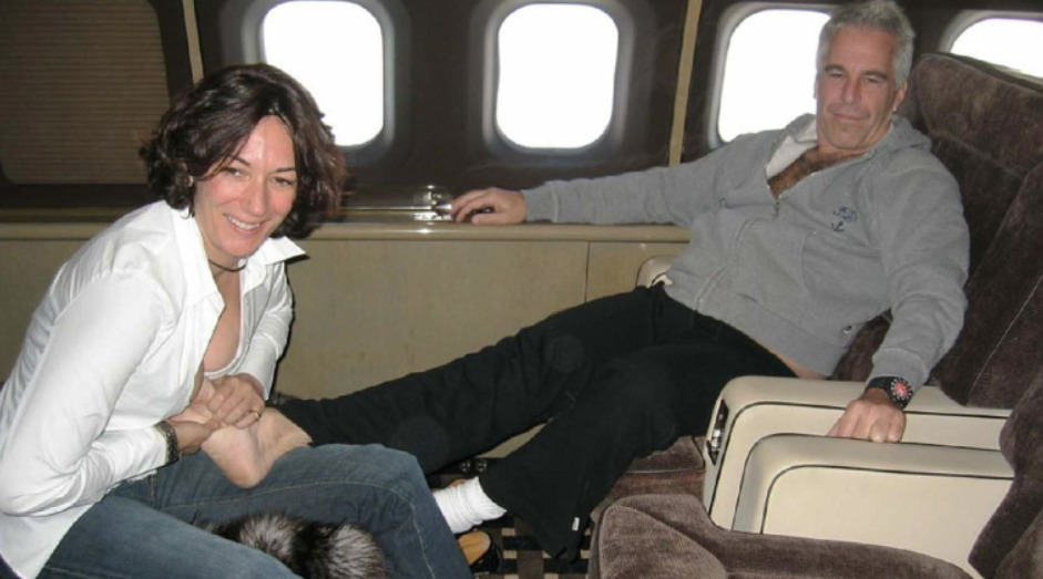 Како озлогласениот сексуален престапник Џефри Епстин успеал да стекне огромно богатство?