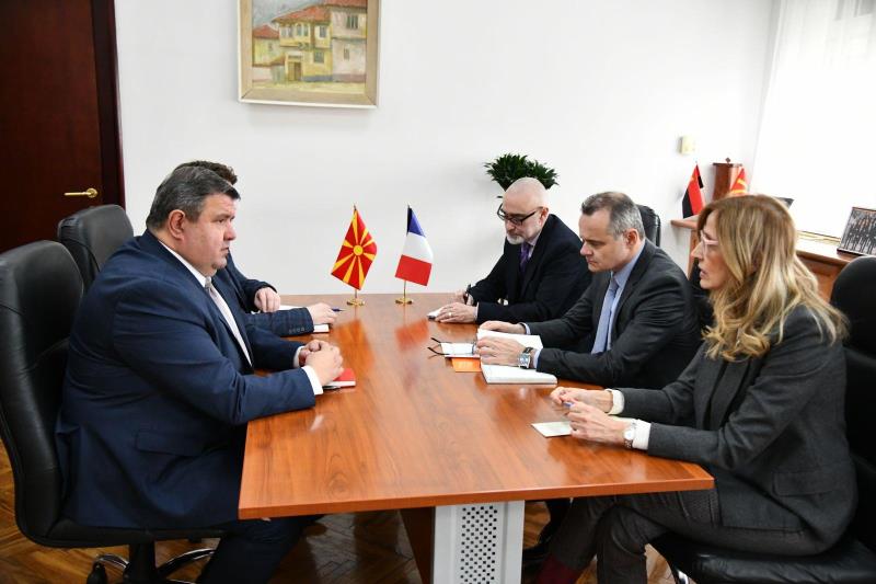 Мицевски се сретна со францускиот амбасадор: Фокус на борбата против корупцијата и реформите