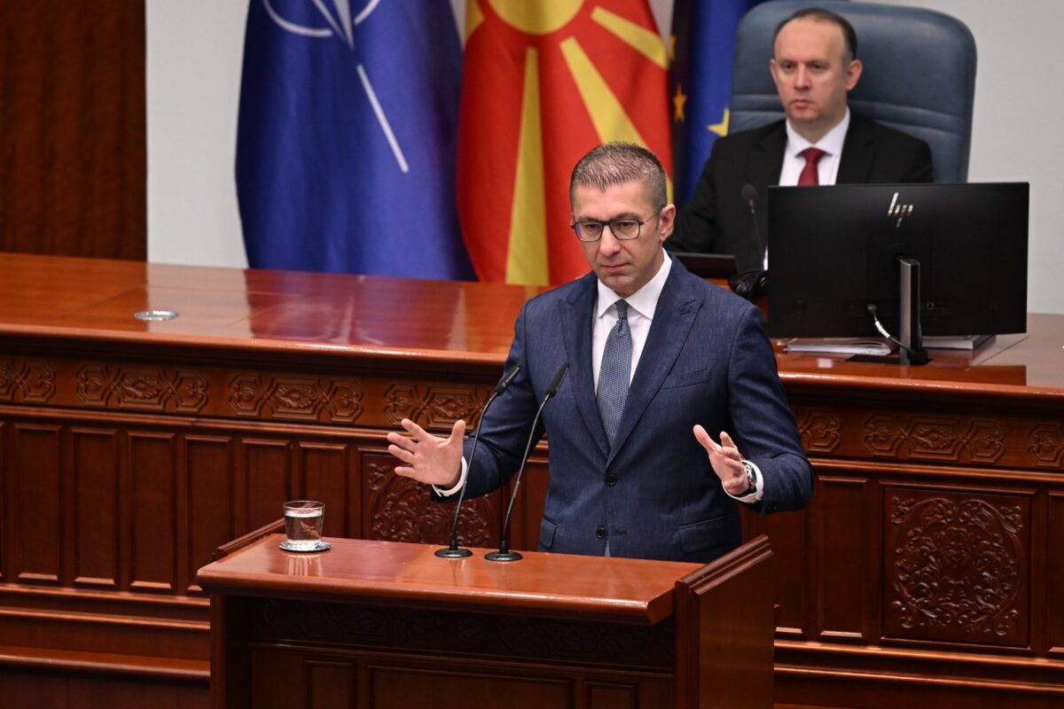 Мицкоски: Јас бев најнапаѓан човек од Артан Груби, на Прочка се креваа дронови над куќата на мојата сестра