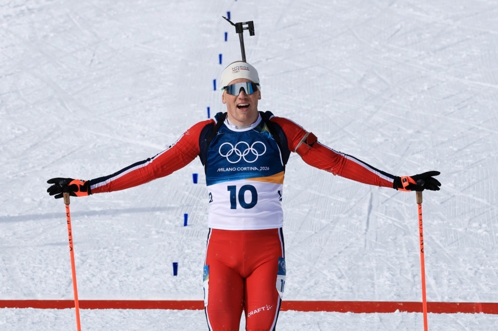 Неочекуван епилог на последната трка во бијатлон, Дале-Шјевдал ја растури конкуренцијата