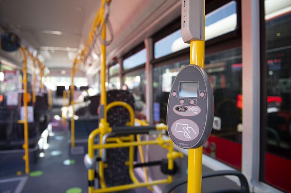 Нова услуга на ЈСП: Онлајн надополнување на картичката