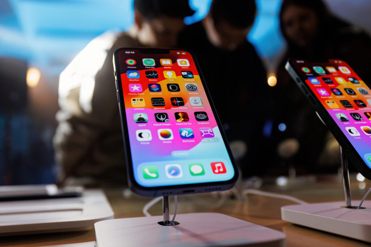 Оваа апликација е виновна за сè: Милиони корисници на iPhone се во опасност