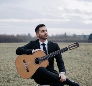 Патување низ различни музички светови со осмомартовскиот концерт на „Охридско лето“