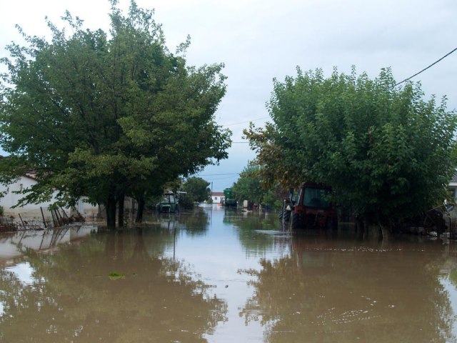 Поплави и свлечишта во јужна Италија