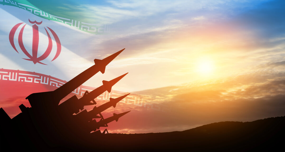 Ројтерс: Иран блиску до договор со Кина за ракети кои наводно се способни да потопат носач на авиони