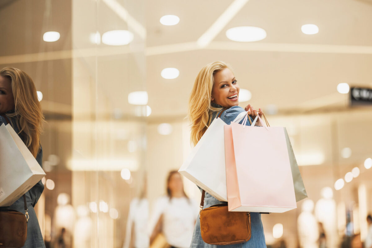 Сè се менува, земете здив: Овие 3 знаци конечно ги отплаќаат сите долгови и се извлекуваат од минус