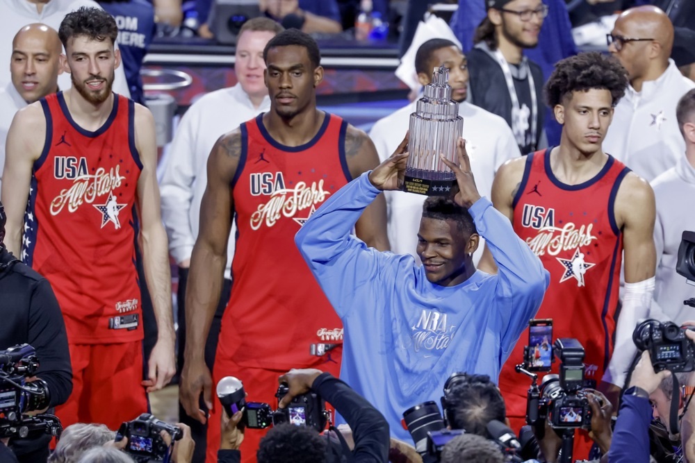 Страјпс победија на Ол-стар викендот, Едвардс МВП