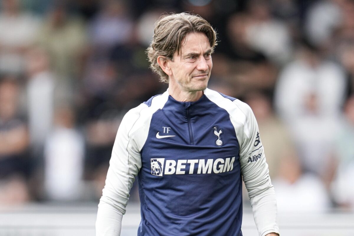 Тотенхем го отпушти Томас Франк