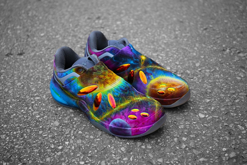 (Фото) Македонски шмек на синоќешниот All Star натпревар - Најдобриот NBA играч во моментов, носеше патики од Сатја Грабулоски