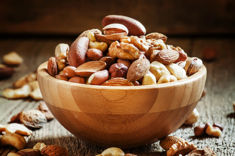 Јаткасти плодови кои помагаат во намалување на крвниот притисок