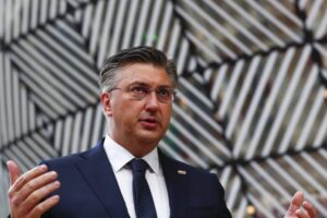 Ќе воведеме нови мерки, почнува најголемата енергетска криза, вели хрватскиот премиер