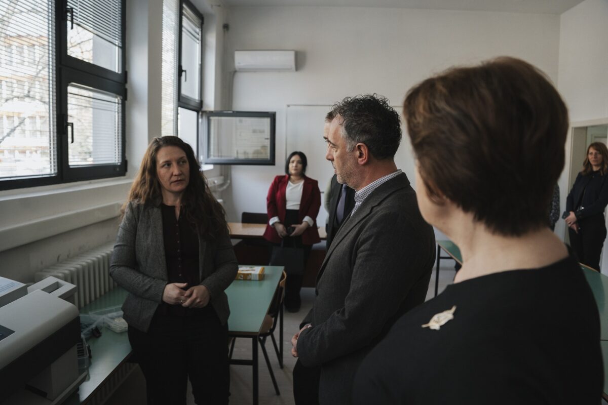 Алиу: Со новата опрема на ФЕИТ се унапредува заштитата на медицински лица од јонизирачко зрачење