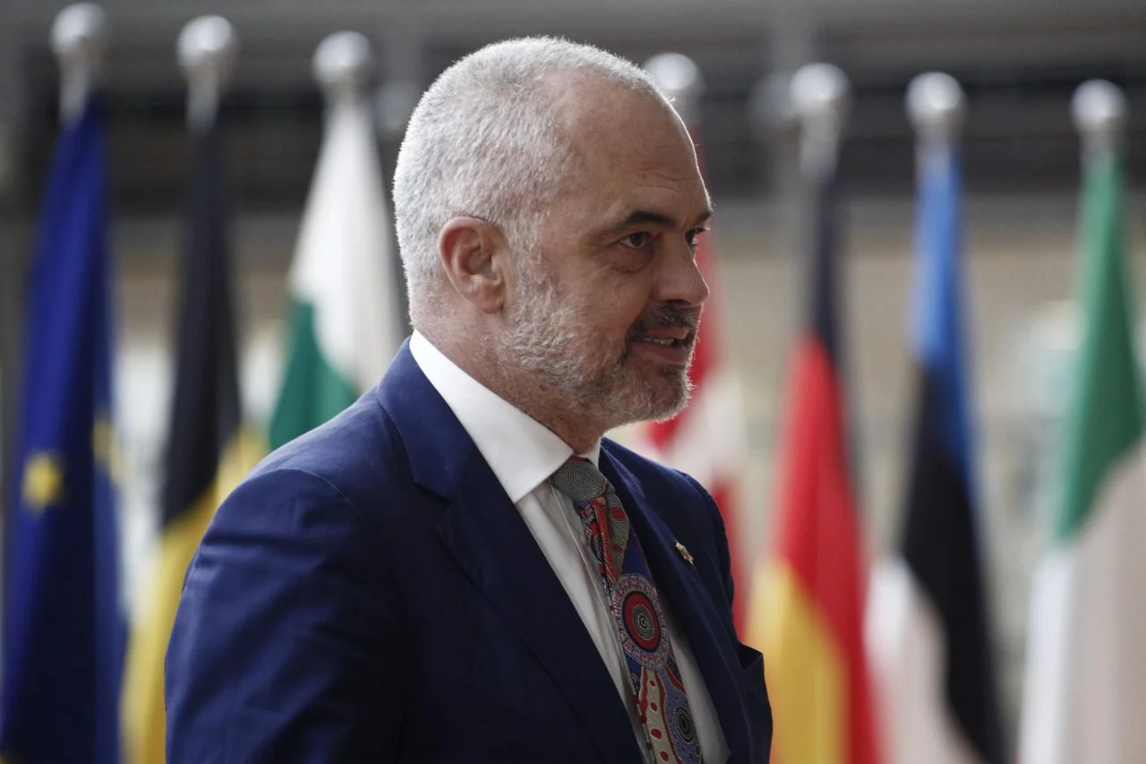 Британски коментатор: Предлогот на Вучиќ и Рама е најдобриот начин да се спречи нестабилност на Балканот и ЕУ