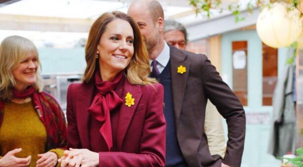 (Видео) Кралица на модата е само една: Совршениот капут постои и го носи Кејт Мидлтон