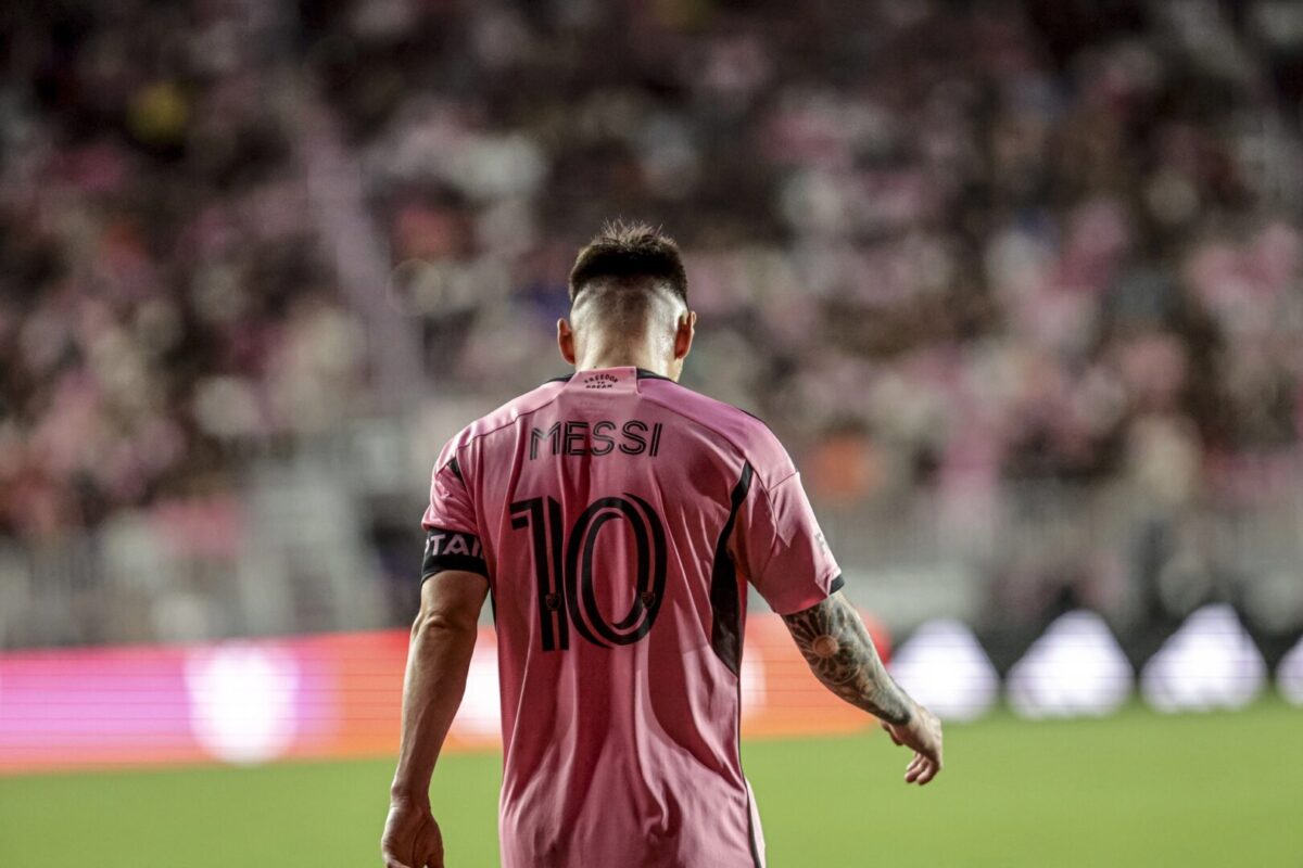 (Видео) Меси стигна до 900-от гол