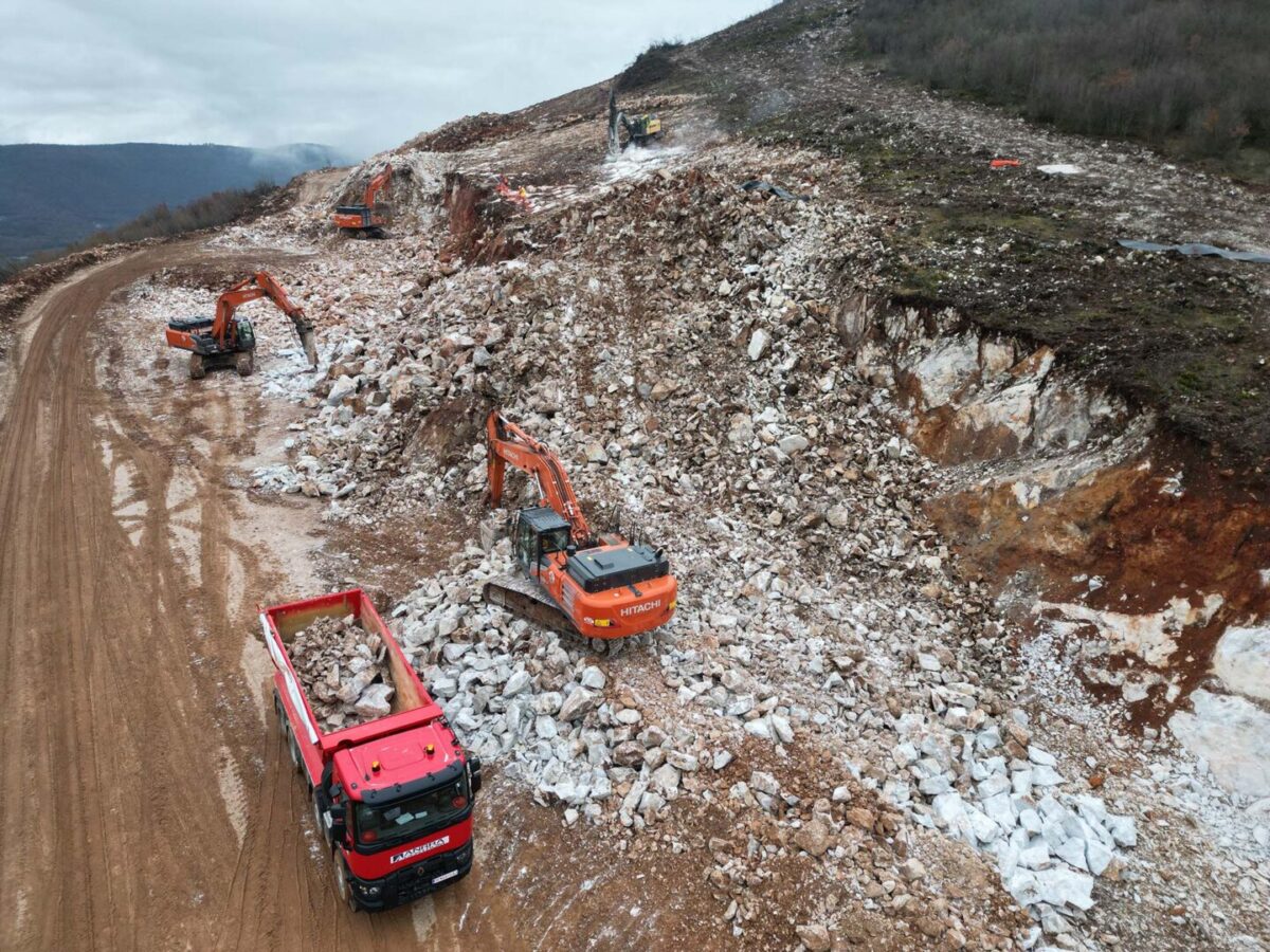 ДУИ: Отстранувањето на врската со Албанија од Коридорот 8 ќе го уништи самиот коридор