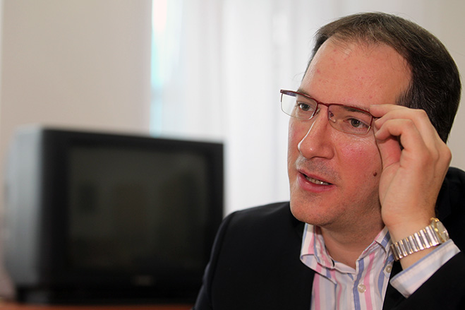 Жерновски, измеќарот на Заев и Филипче, е најмалку подобен да говори за тоа кој говори вистина, а кој лага, велат од ВМРО-ДПМНЕ