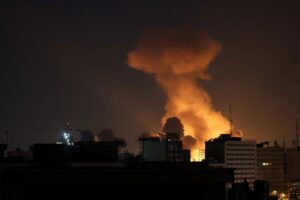 Израел вели дека е во тек нов бран напади врз Иран