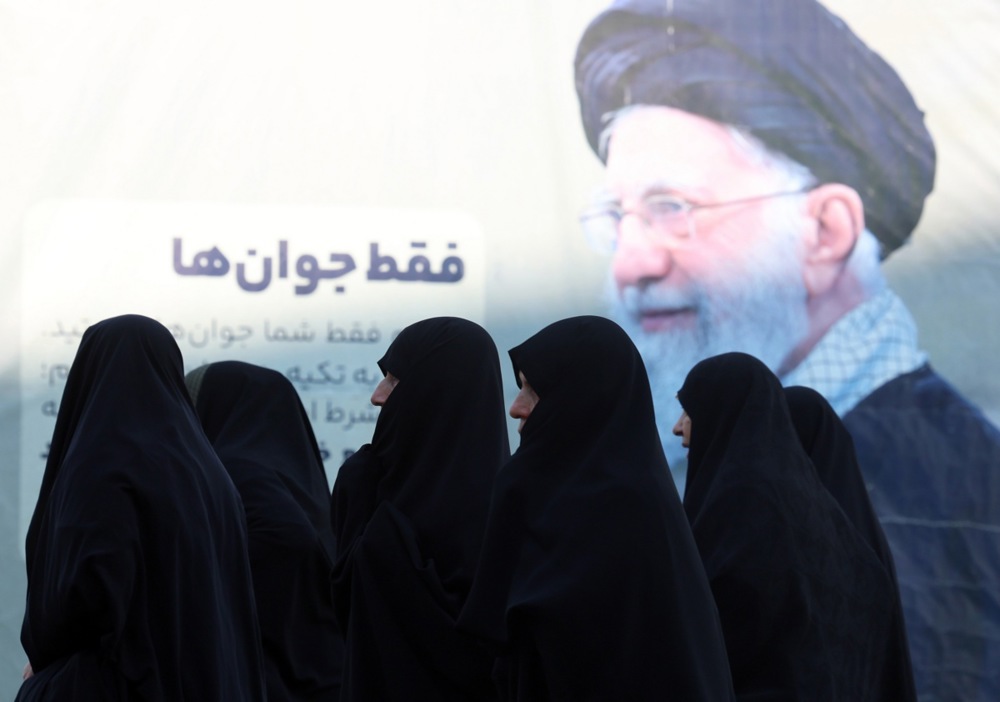 Иранскиот претседател: Одмаздата е наше легитимно право по убиството на Хамнеи