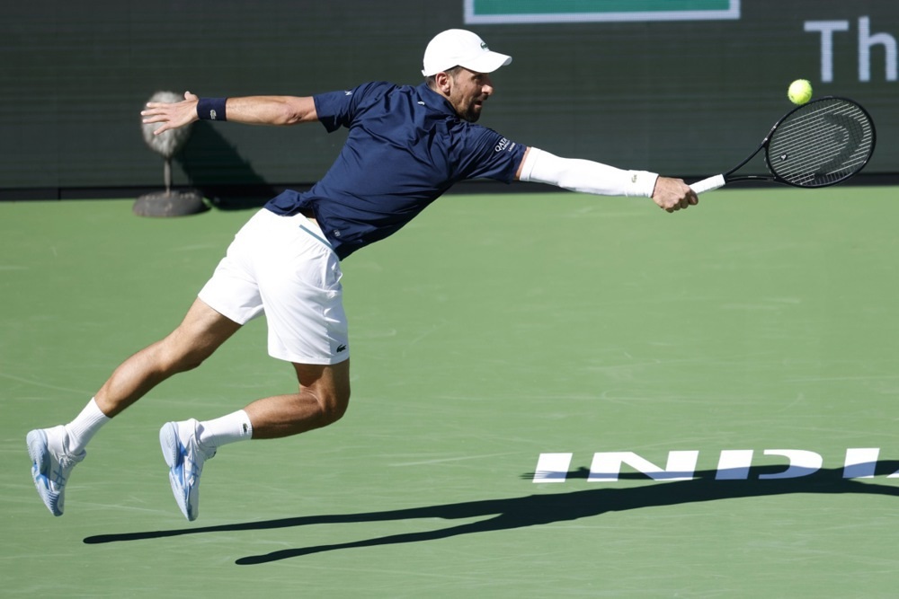 Мајзак се закани, Ѓоковиќ по пресврт стигна до третото коло