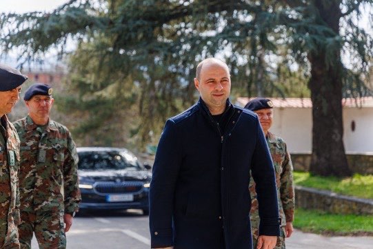 Мисајловски во касарната „Јане Сандански“ во Штип: Покажуваме дека целосно се грижиме за нова модерна инфраструктура