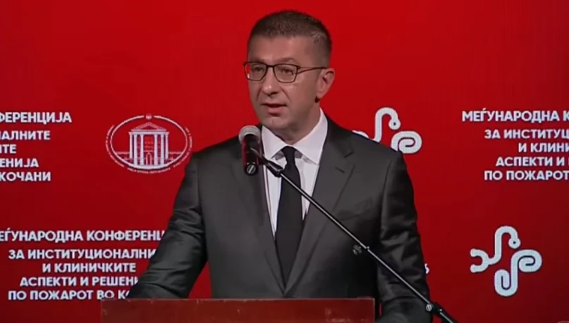 Мицкоски порача дека една година по трагедијата во Кочани, институциите се способни да учат од трагедиите