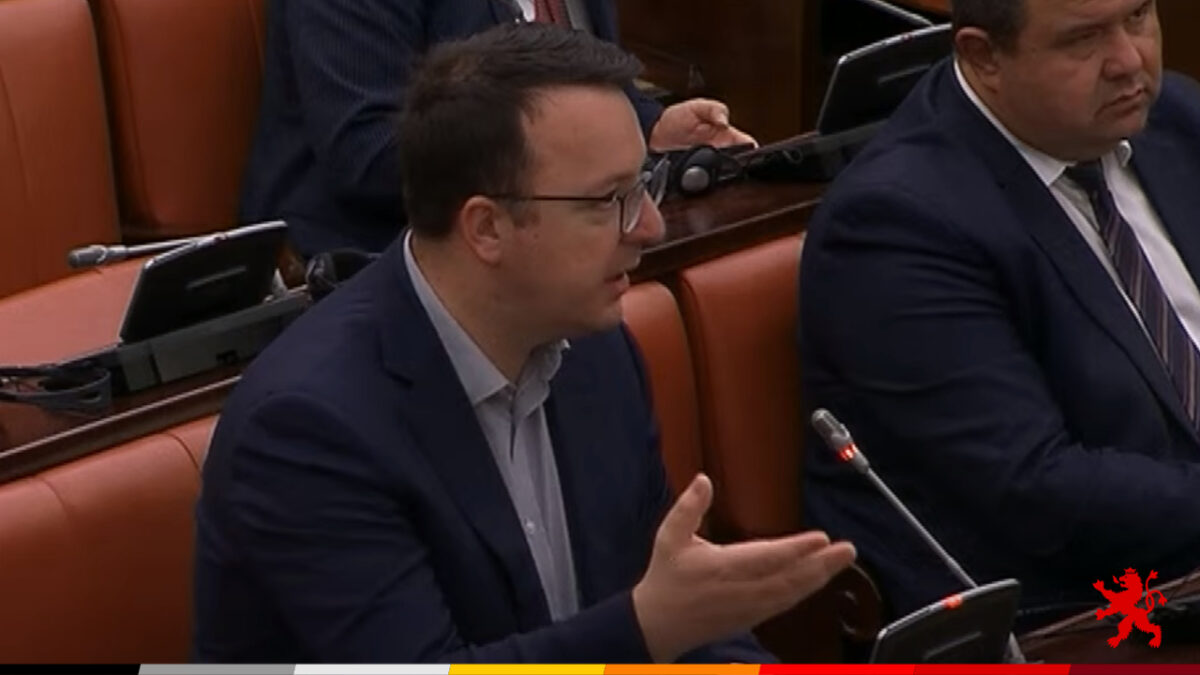 Николоски за Савески: Тој е професионалец, докажан во својата работа и без ниту една дамка во својата кариера