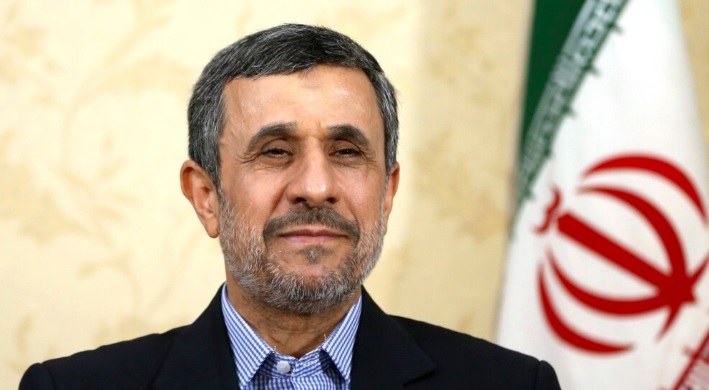 Поранешниот ирански претседател Махмуд Ахмадинеџад убиен во напади откако ракета погодила дом