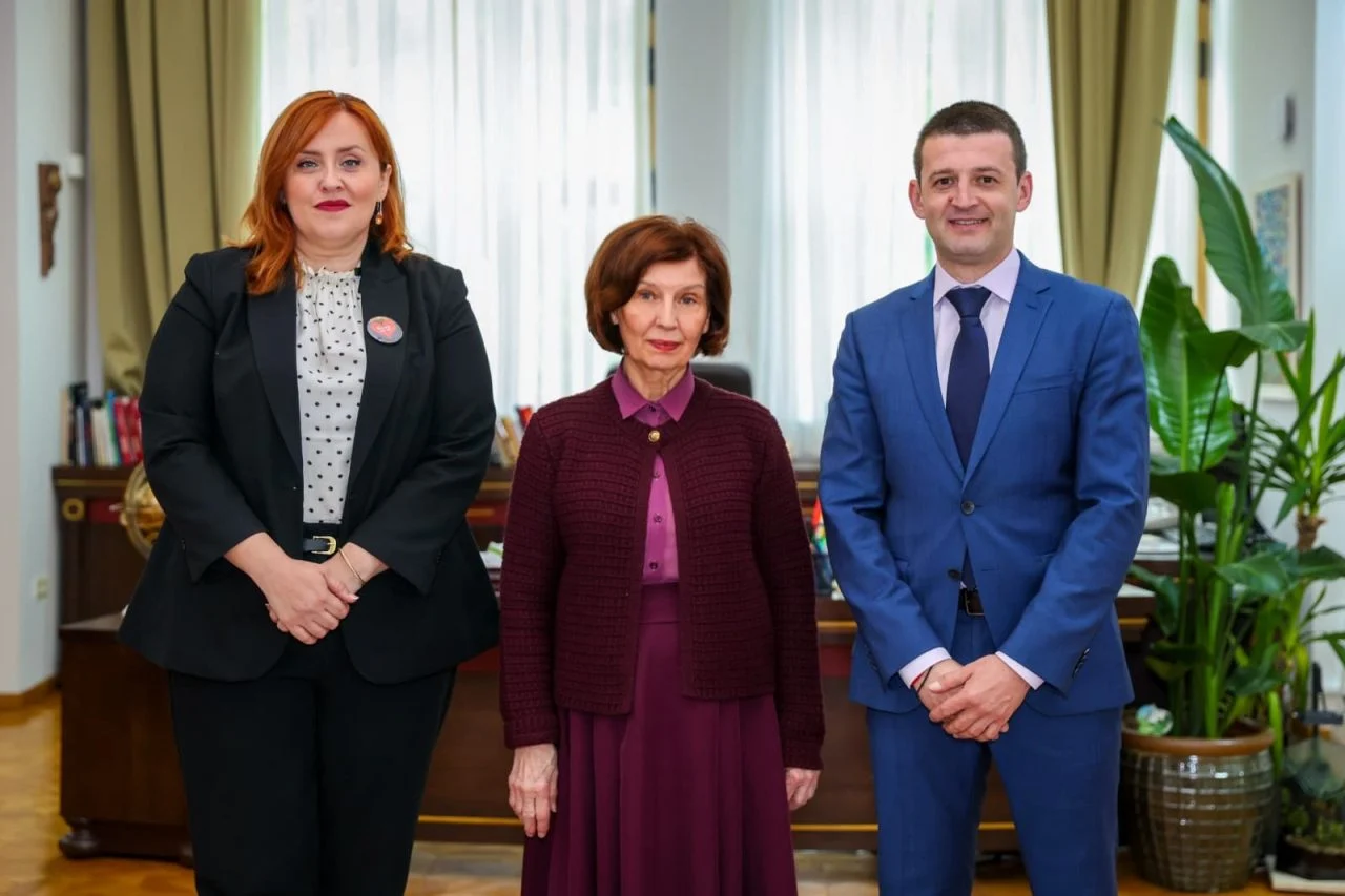 Средба на Сиљановска-Давкова со Зорица Митровиќ, претседателка на Националниот совет на македонското национално малцинство во Србија