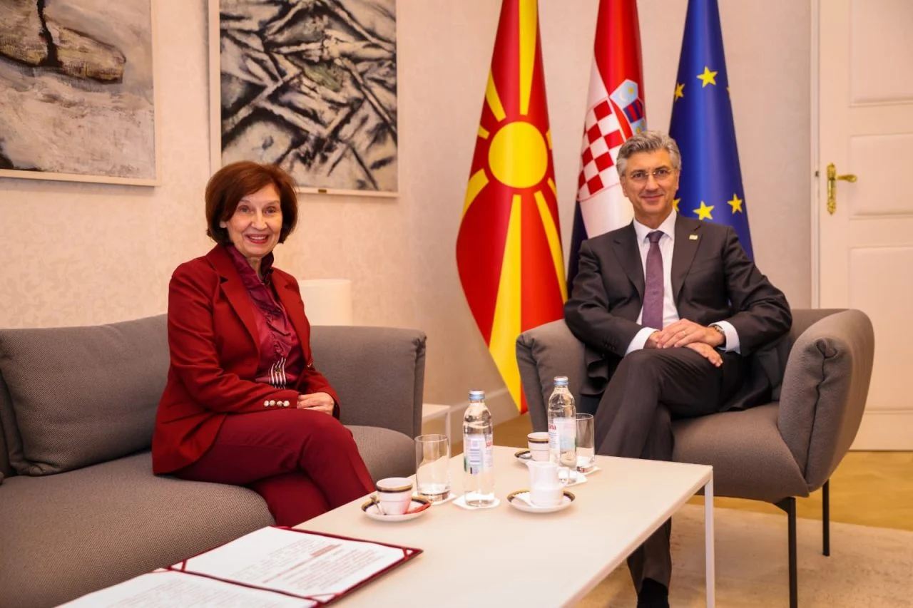 Хрватска останува цврста поддршка: евроинтеграциите во фокус на средбата со Сиљановска во Загреб